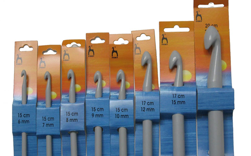 what size of crochet hooks should i use?