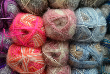 Variegated threads