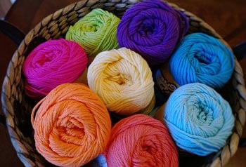 selecting yarn