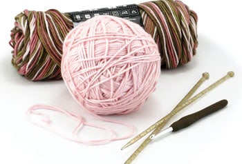 skein-into-a-yarn-ball